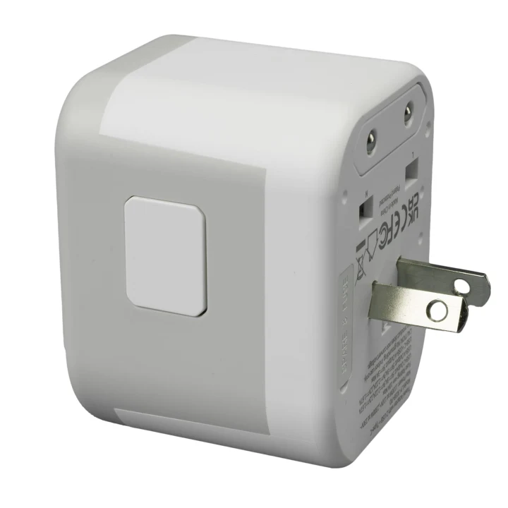 Travel Adaptor - image 8