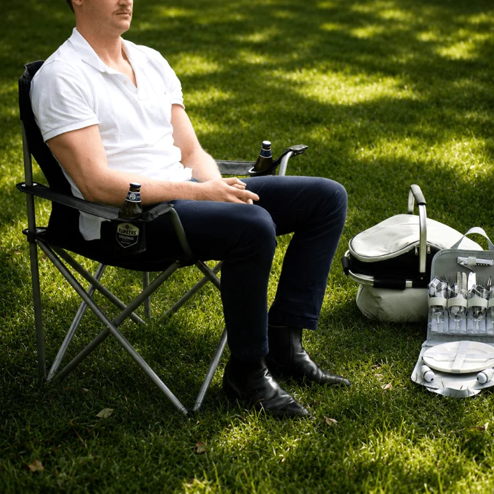 Oversized Folding Chair - image 3