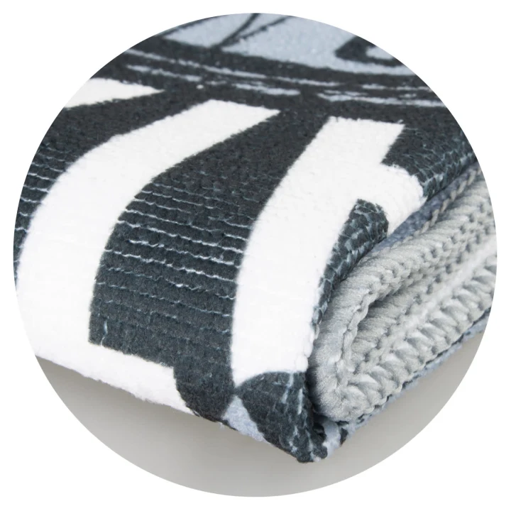 Victory Sports Towel - image 3