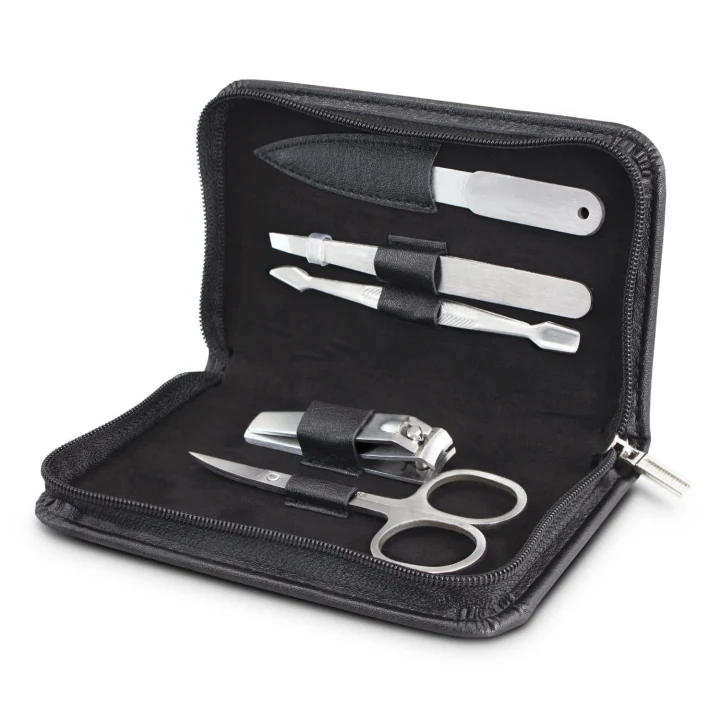 Swiss Peak Manicure Set - image 3