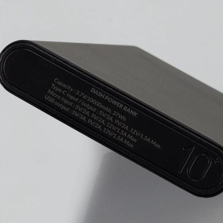 Dash 18W PD Power Bank - image 3