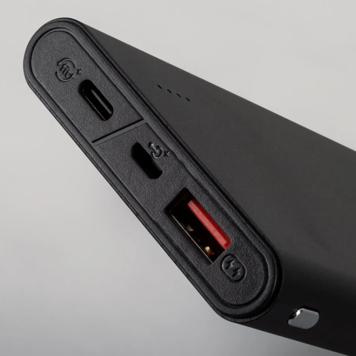 Dash 18W PD Power Bank - image 4