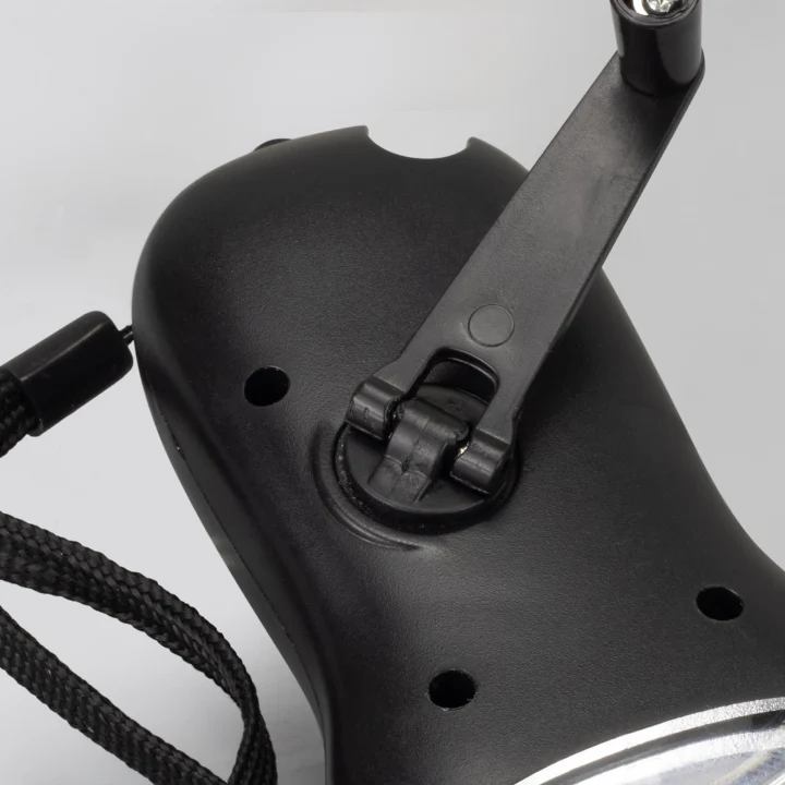 Dynamo Solar Torch - image 6