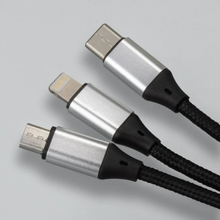 Lumos Braided Charging Cable - image 4