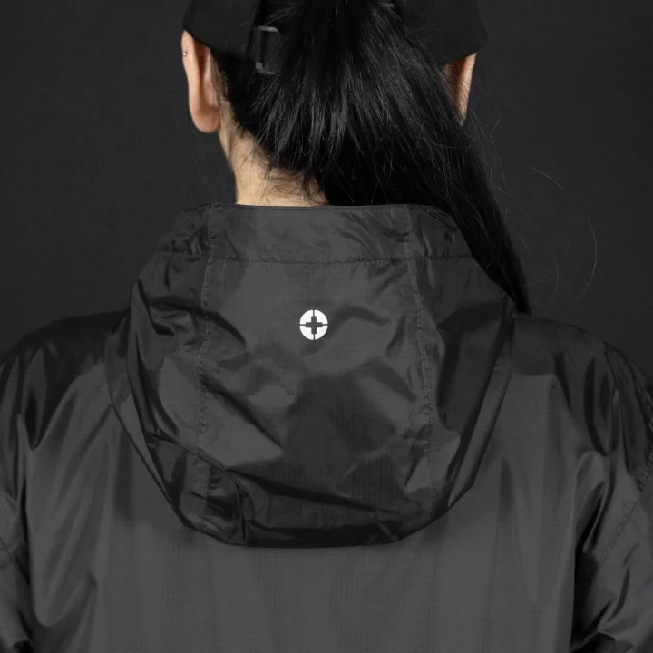 Swiss Peak Urban Windbreaker - image 6