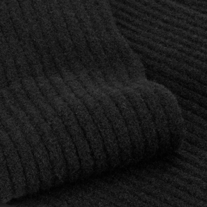 Avalanche Scarf and Beanie Set - image 4