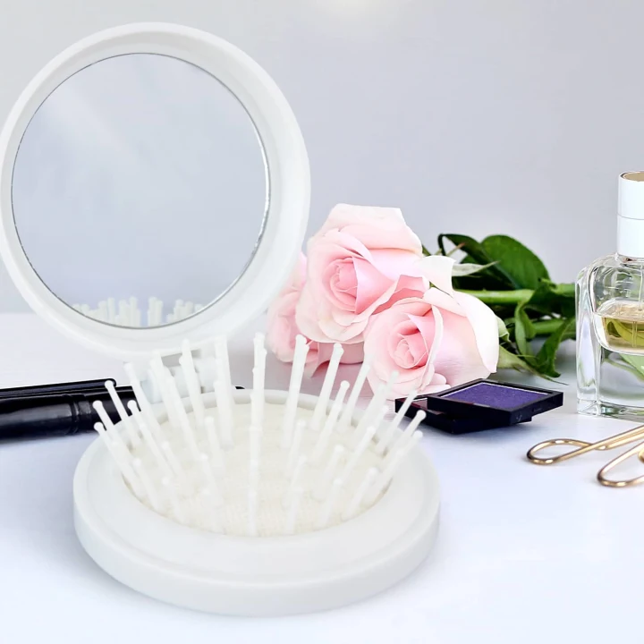 Compact Brush with Mirror - image 2