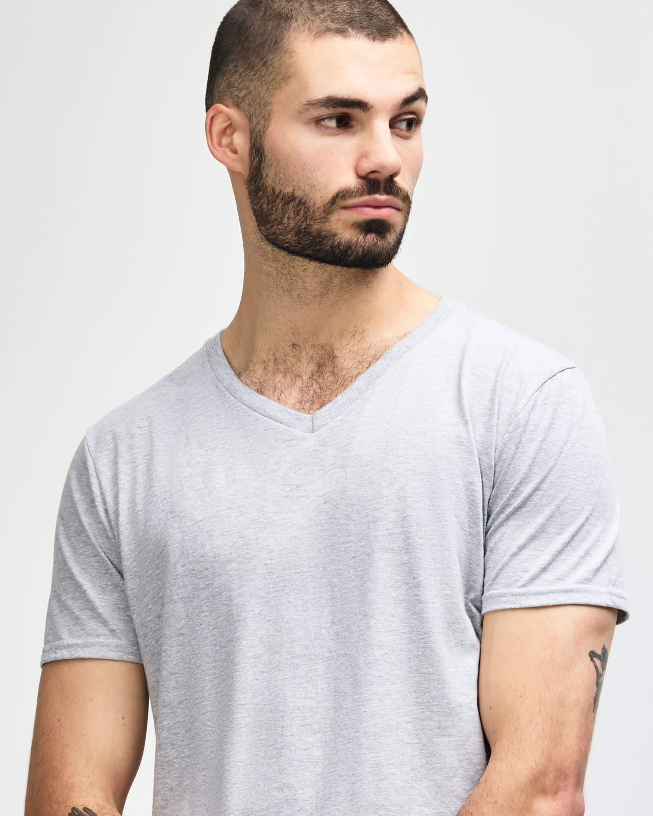 Gildan Softstyle Adult V-Neck T-Shirt GI-64V00