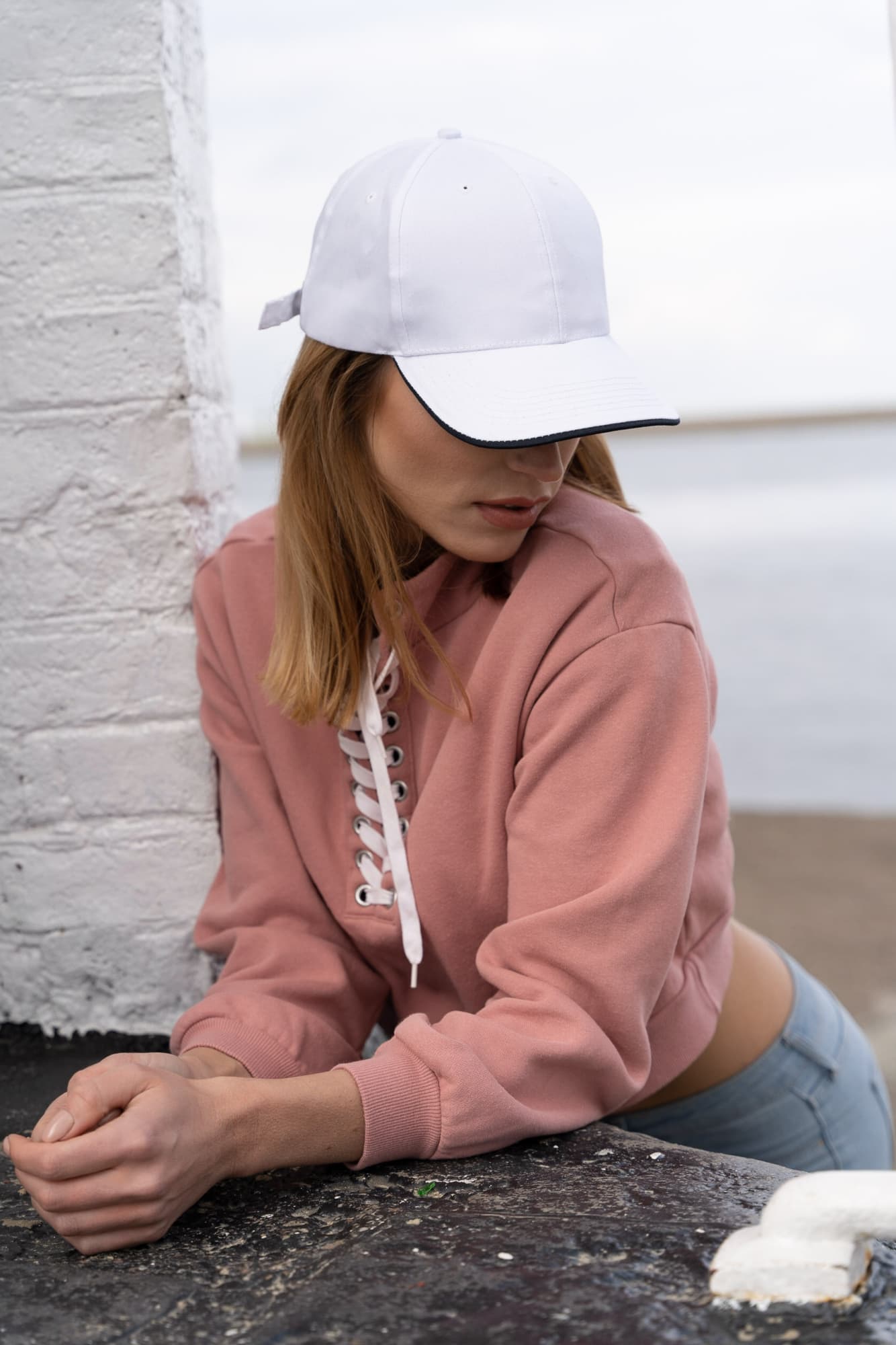 Alternative view of Wo's Basic Tee