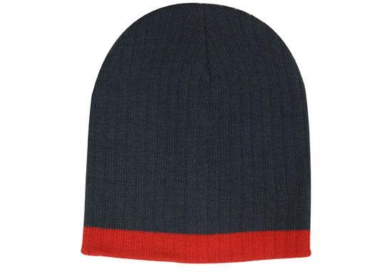 Two Tone Cable Knit Beanie - Toque HE-4195 A two-tone cable knit beanie in dark grey with a red cuff. The beanie features a branded logo.