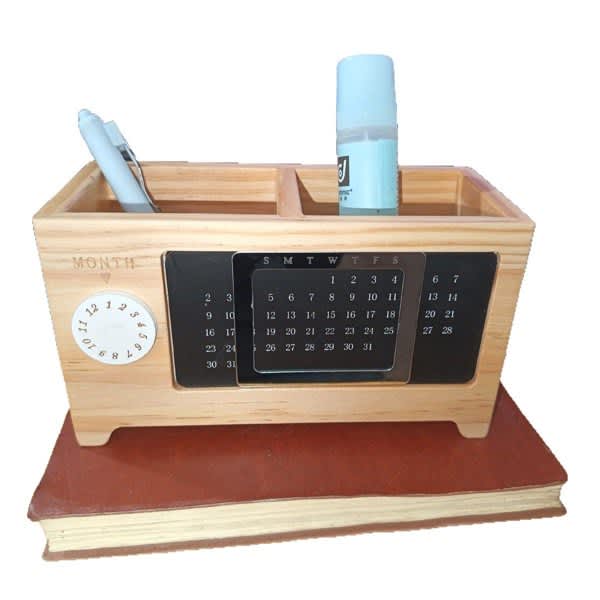 Desk Calendar With Pen Holder