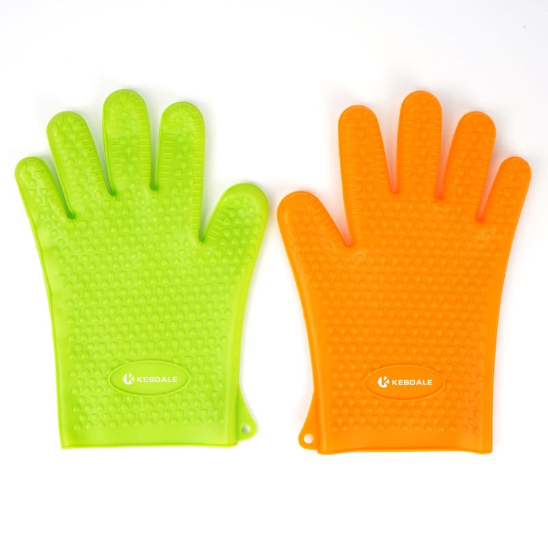 Heart-Shaped Silicone Oven Gloves