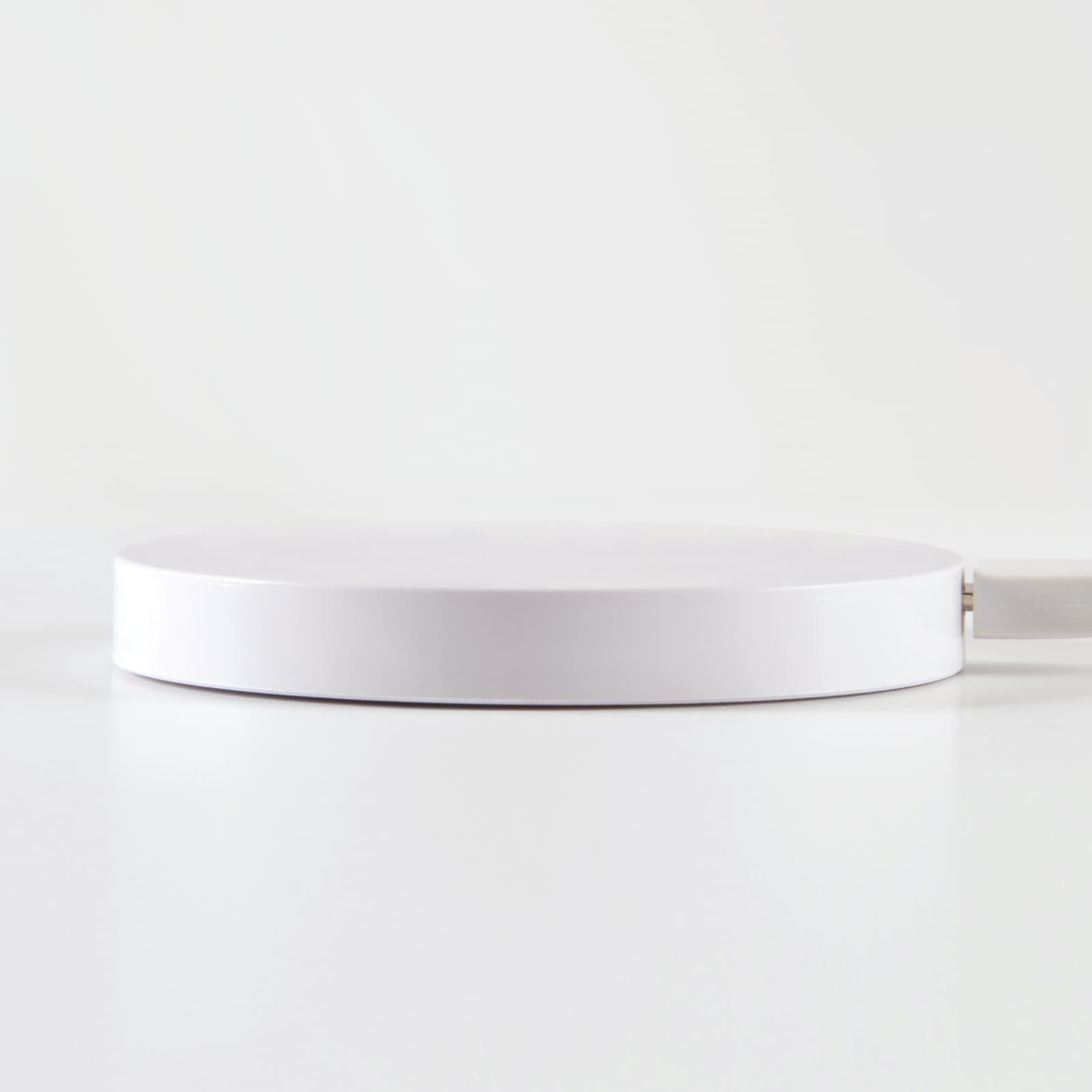 Arc Round Wireless Charger - LL0208 Image