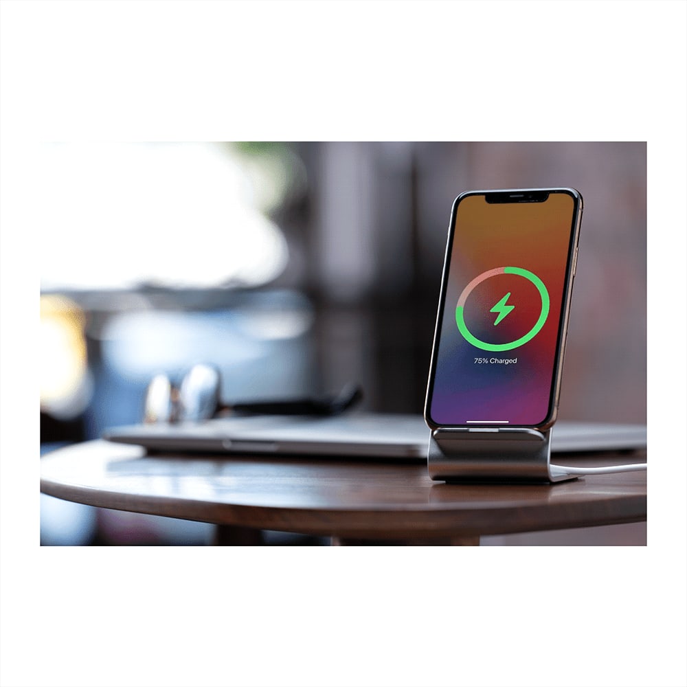 Solekick™MagClick® Fast Wireless Charging Stand - 7767 Image