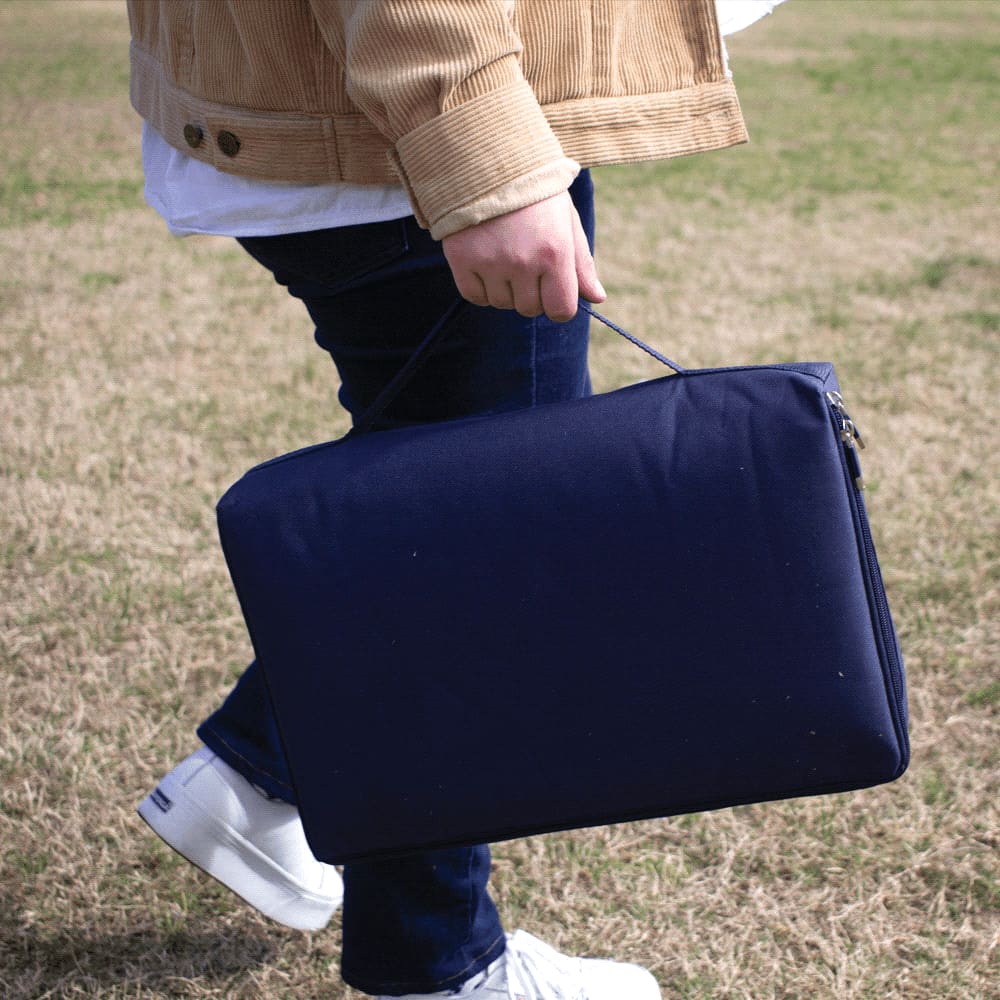 Día De Campo Rug with waterproof backing