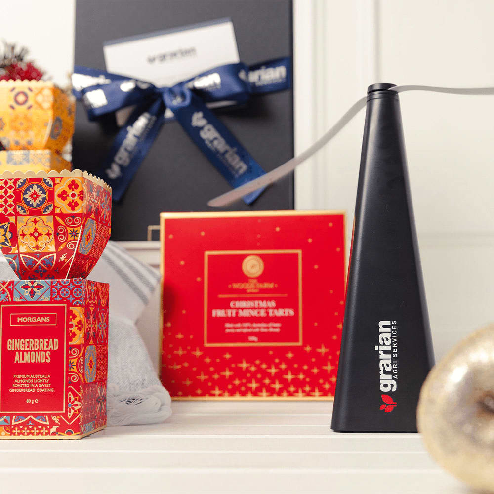 Xmas Bites Customised Gift Set - HAM1008 Image