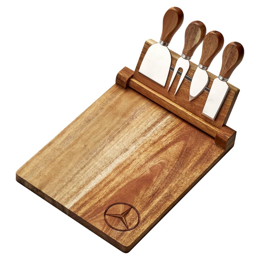 St. Andrews Magnetic Cheeseboard and Knife Set - D388 Image