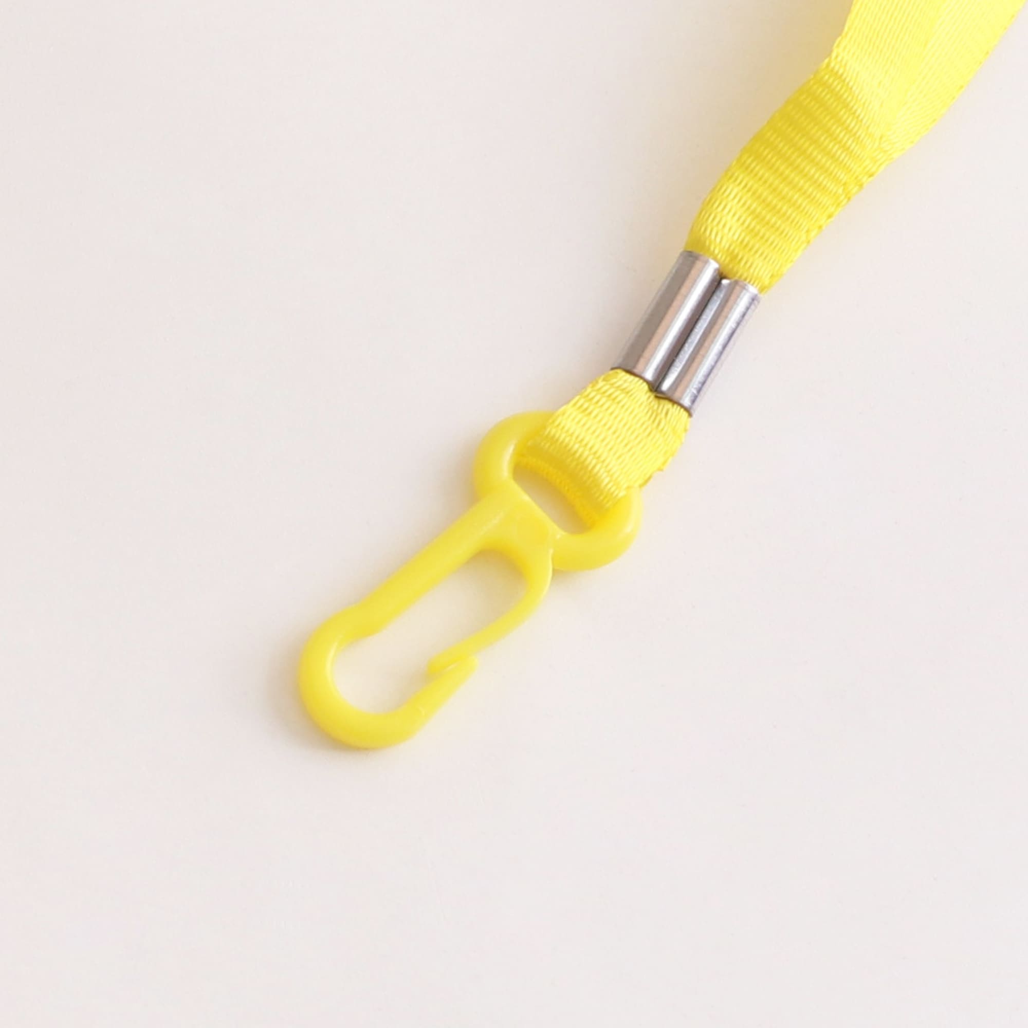 Waterproof Mobile Pouch - PCH267 Image 