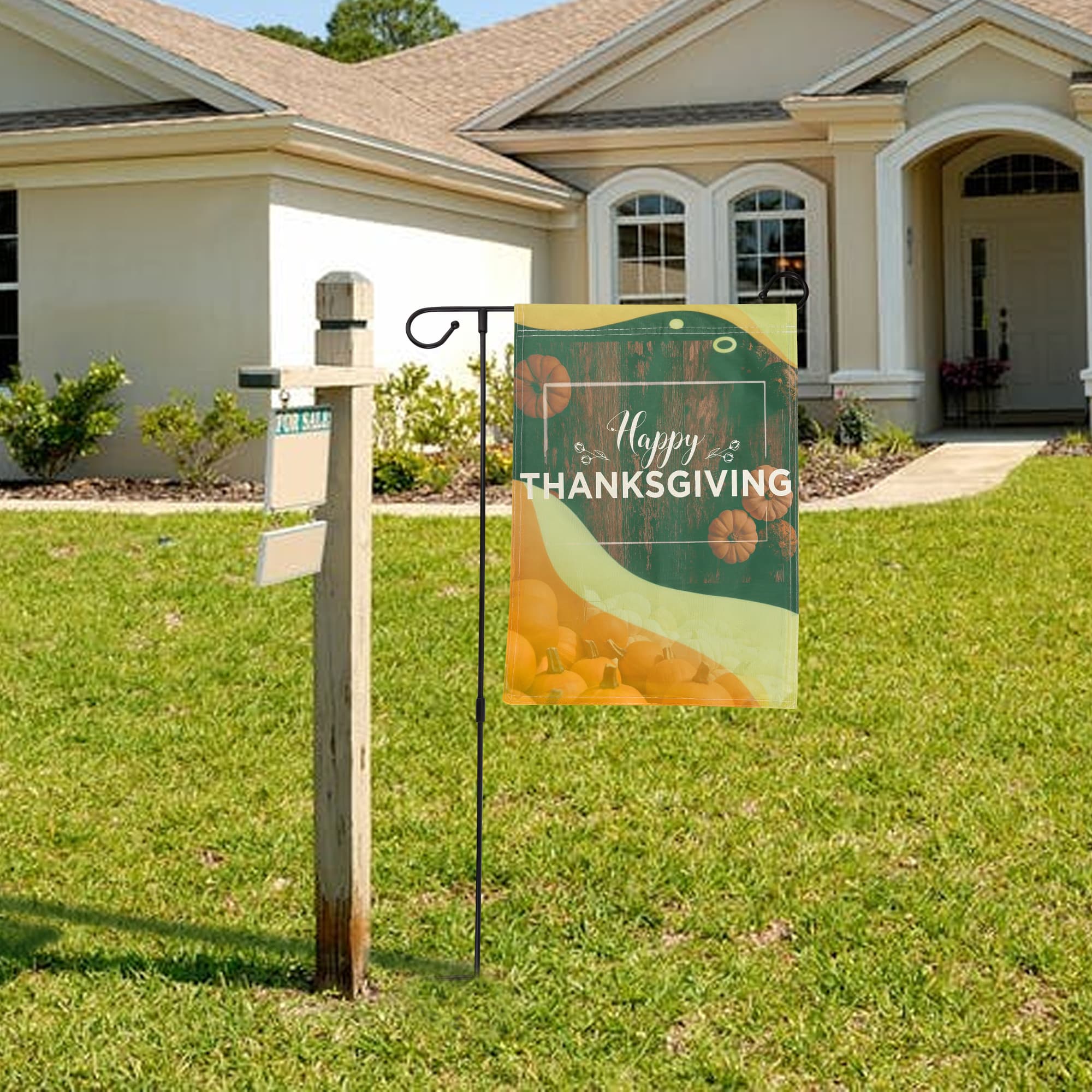 Alternative view of Garden Flag