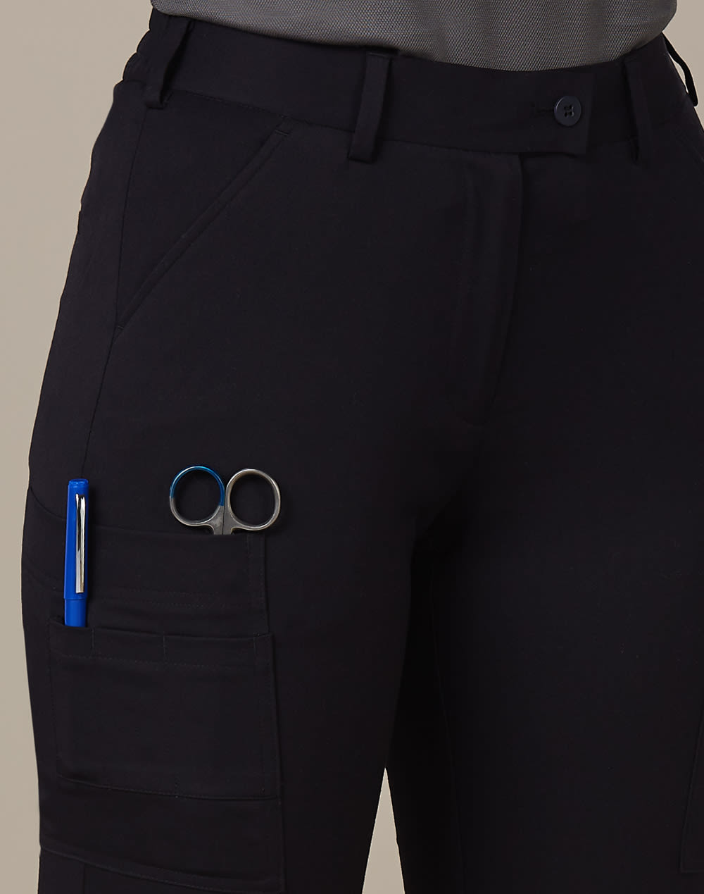 Ladies' Utility Cargo Shorts SH-M9442