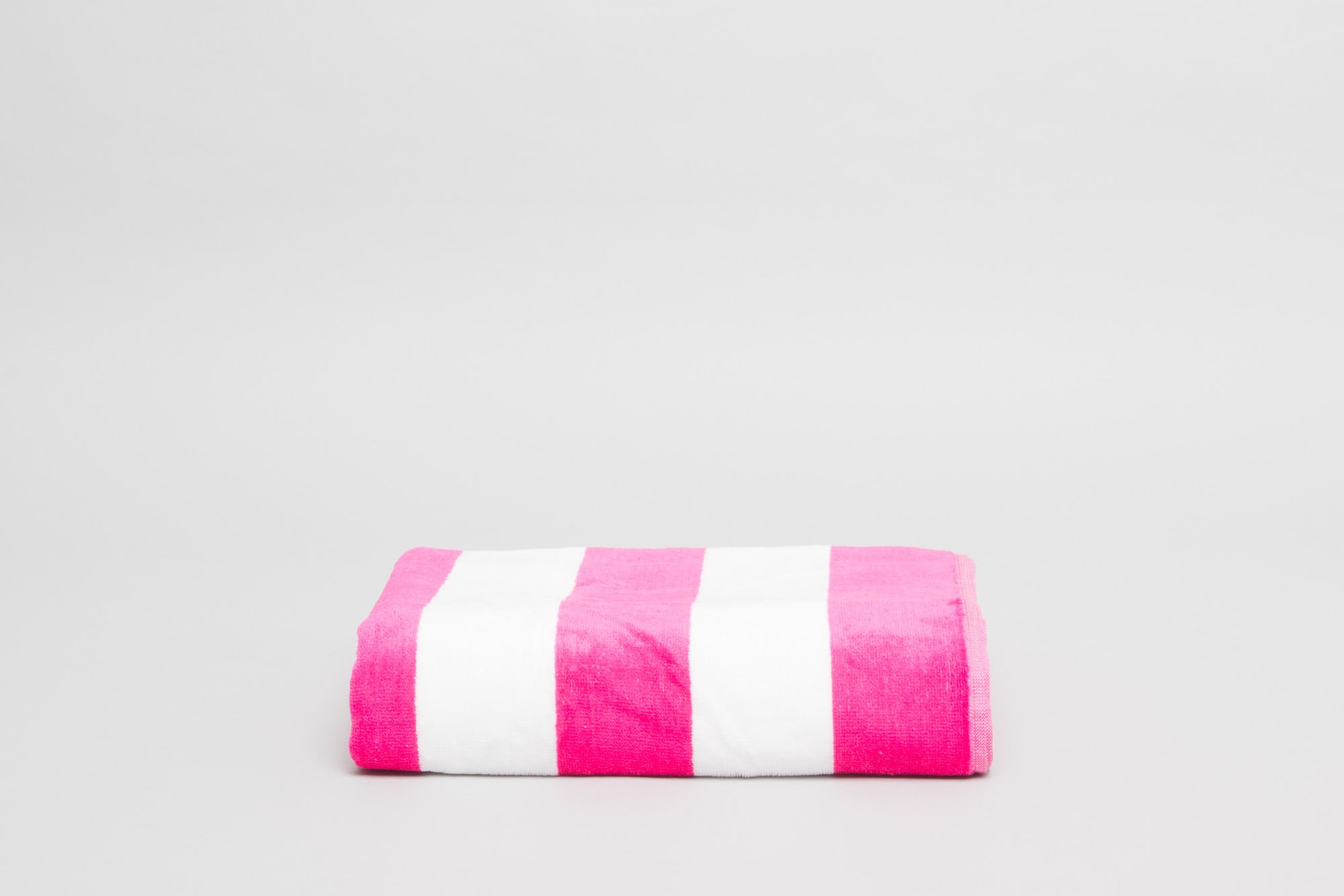 Havana Beach & Pool Towel 450 gsm Hot Pink
