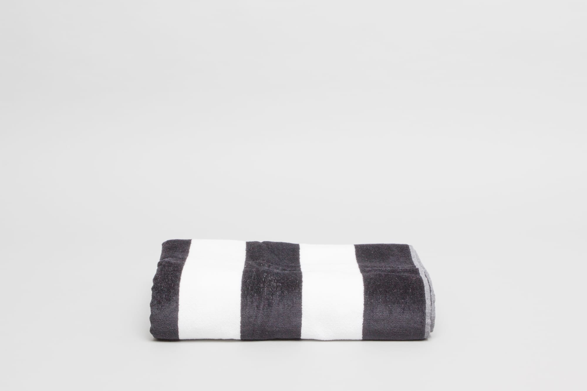 Havana Beach & Pool Towel 450 gsm Black