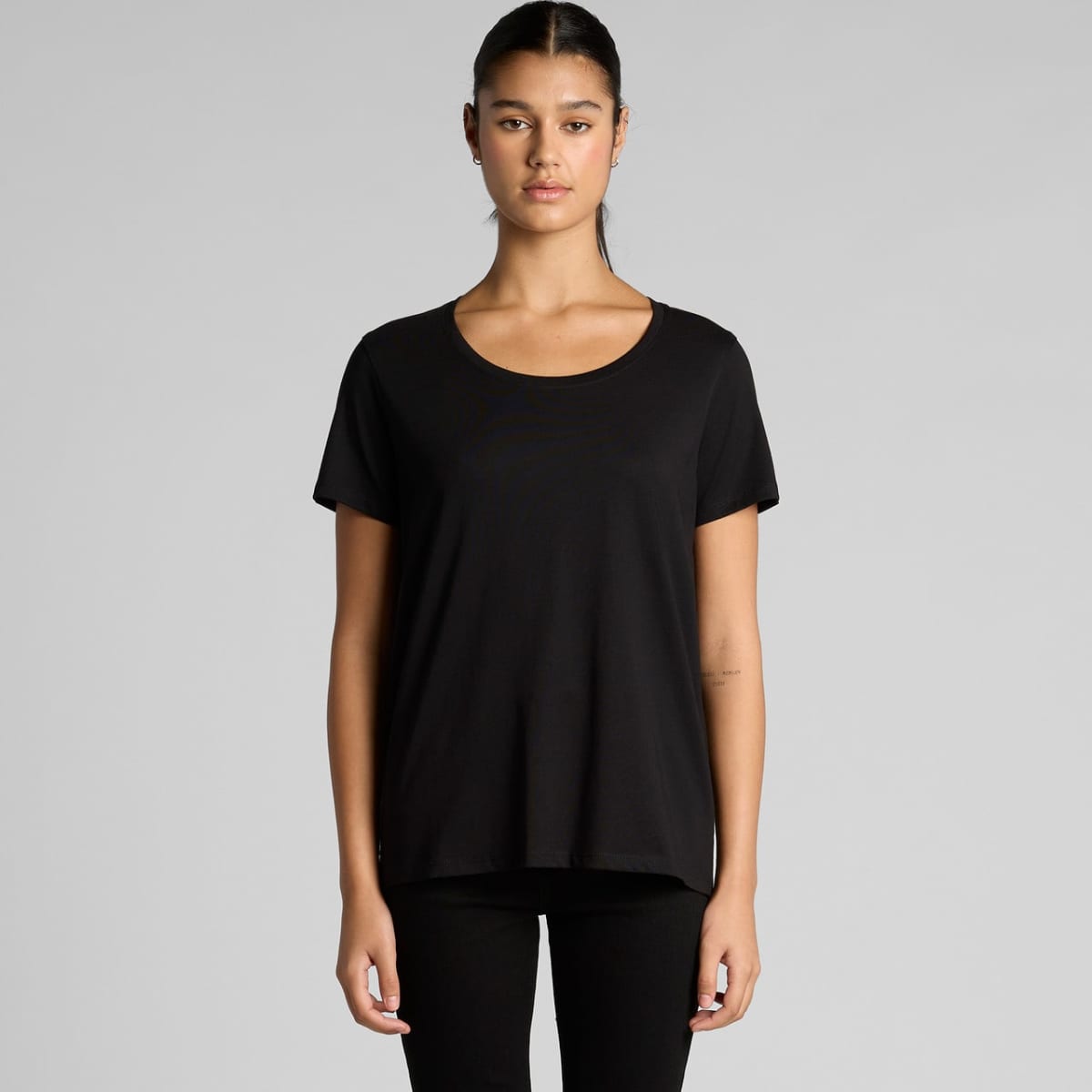 Wo’s Maple Scoop Tee