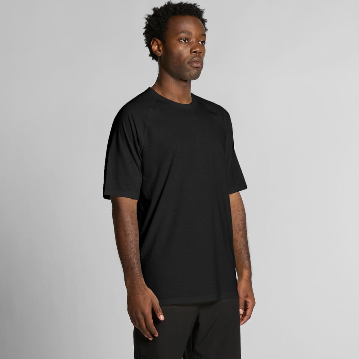 5610_active_blend_tee_turn__15877.1754363858.1280.1280