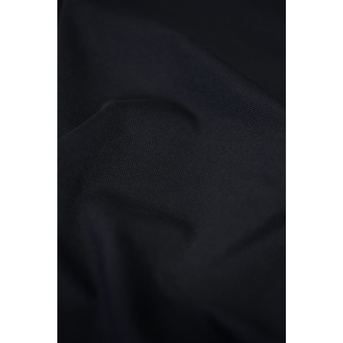 altavista_men_women_dark-navy_closeup_2