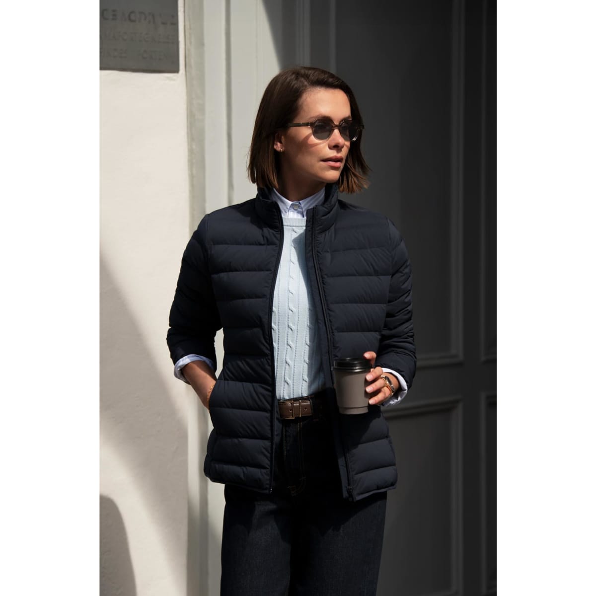avalon_women_navy_aw25_modelimage