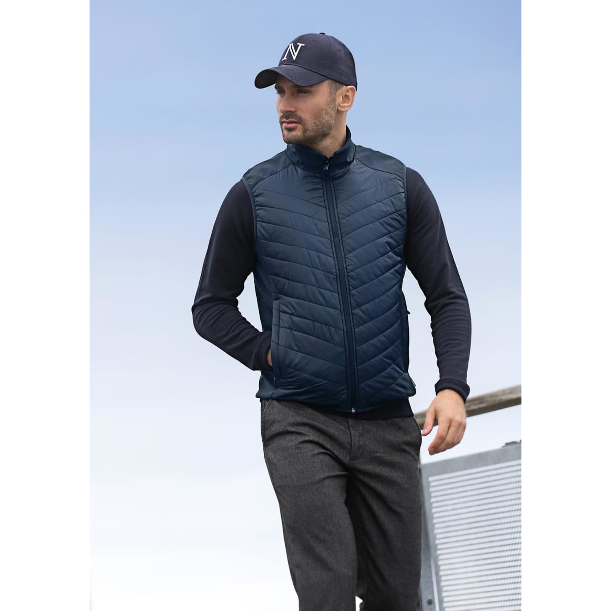 bent-m-navy_30