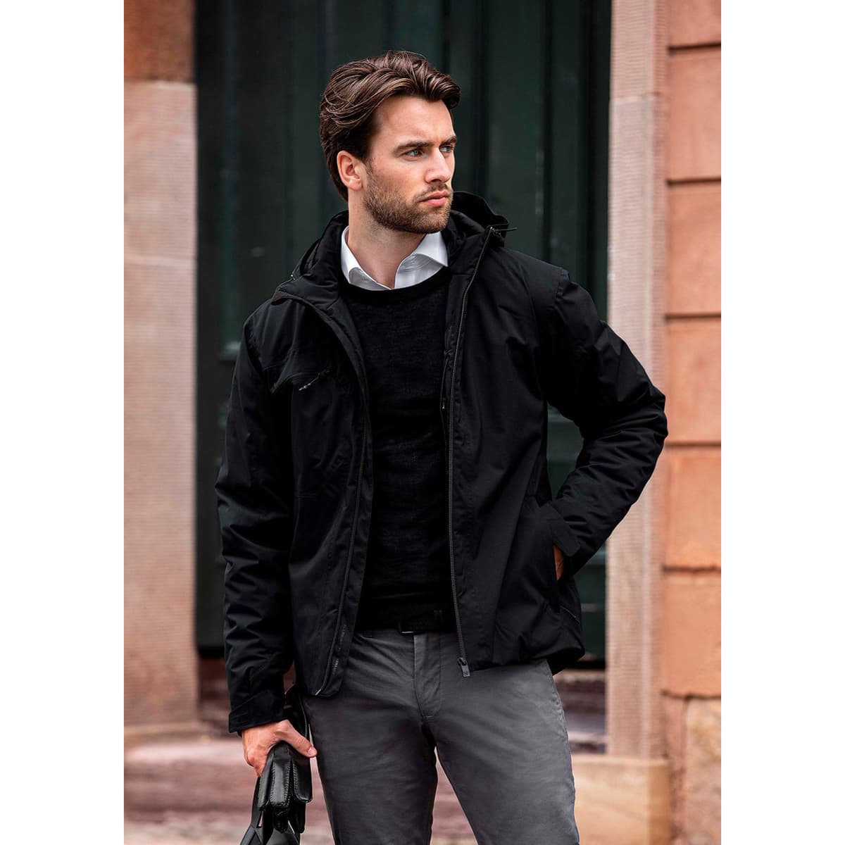 fvie-m-black_30