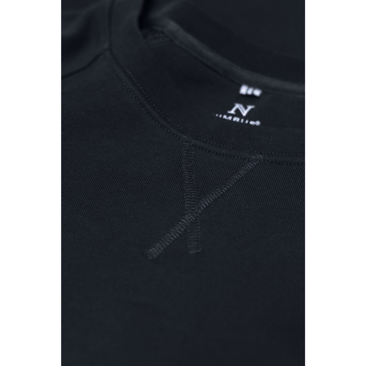 georgetown_men_women_dark-navy_closeup_1