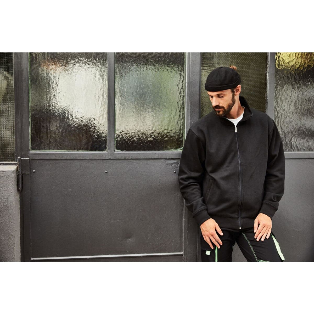 jn836-lifestyle-2