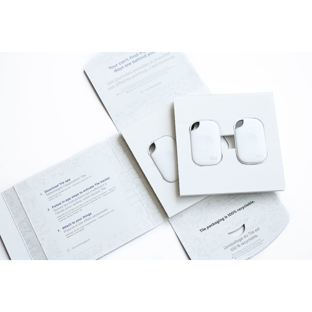 new_tile_pro_4_pack_white_regular_packaging_white_background_3