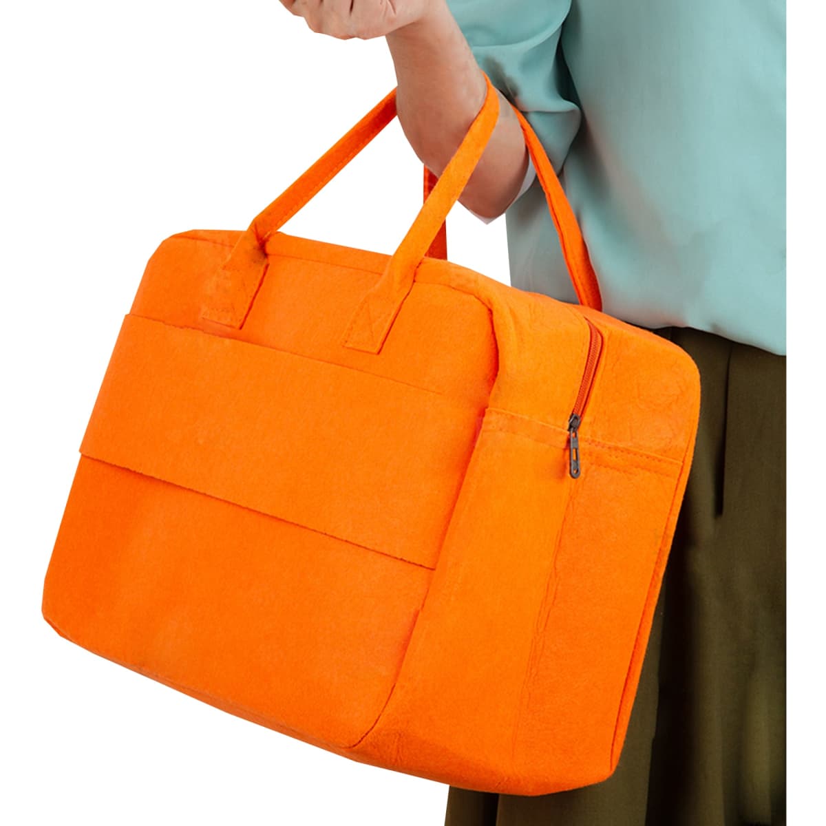 Mecca Felt Travel Bag