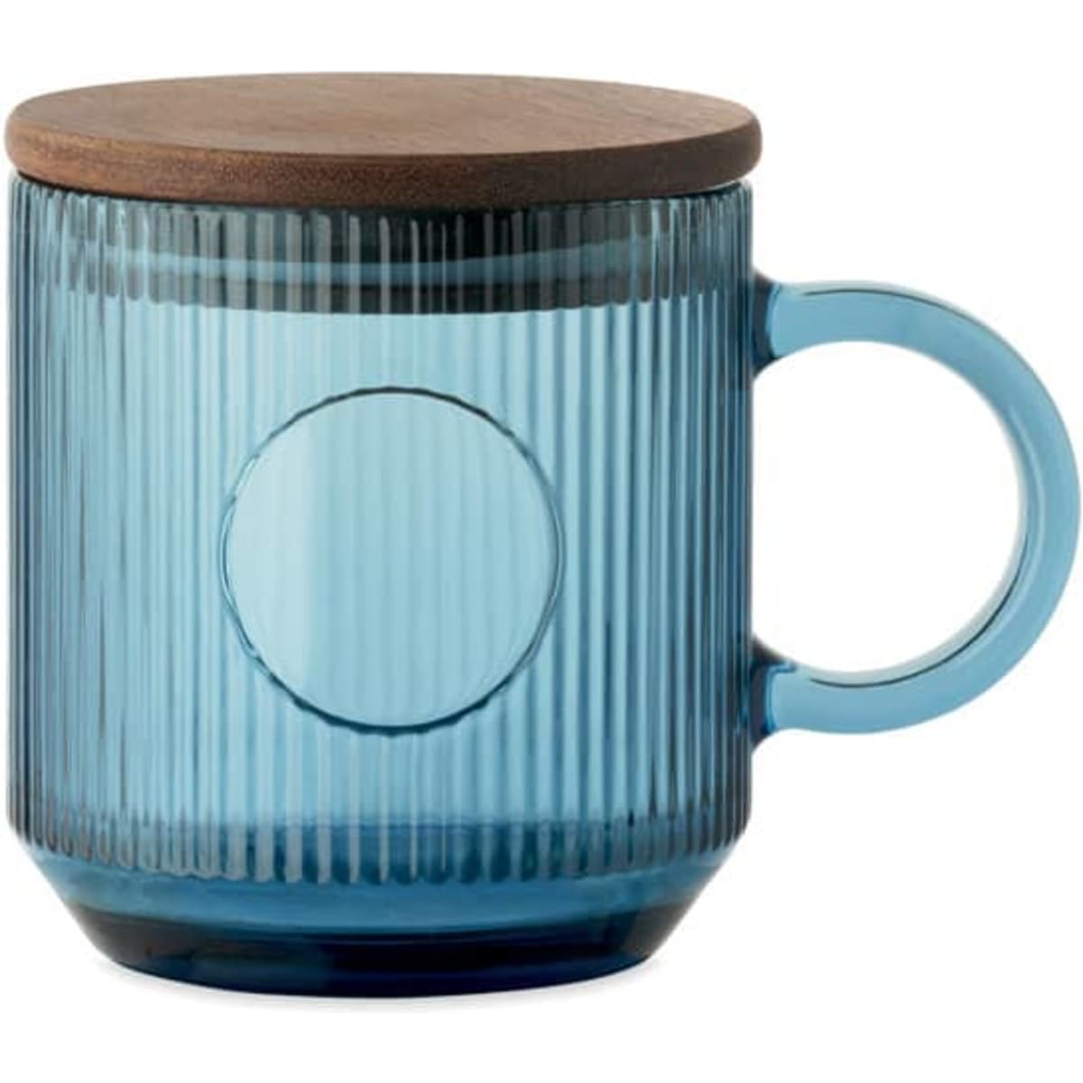 A blue glass mug with a ribbed design, featuring a wooden lid and a handle. It has a logo on one side.