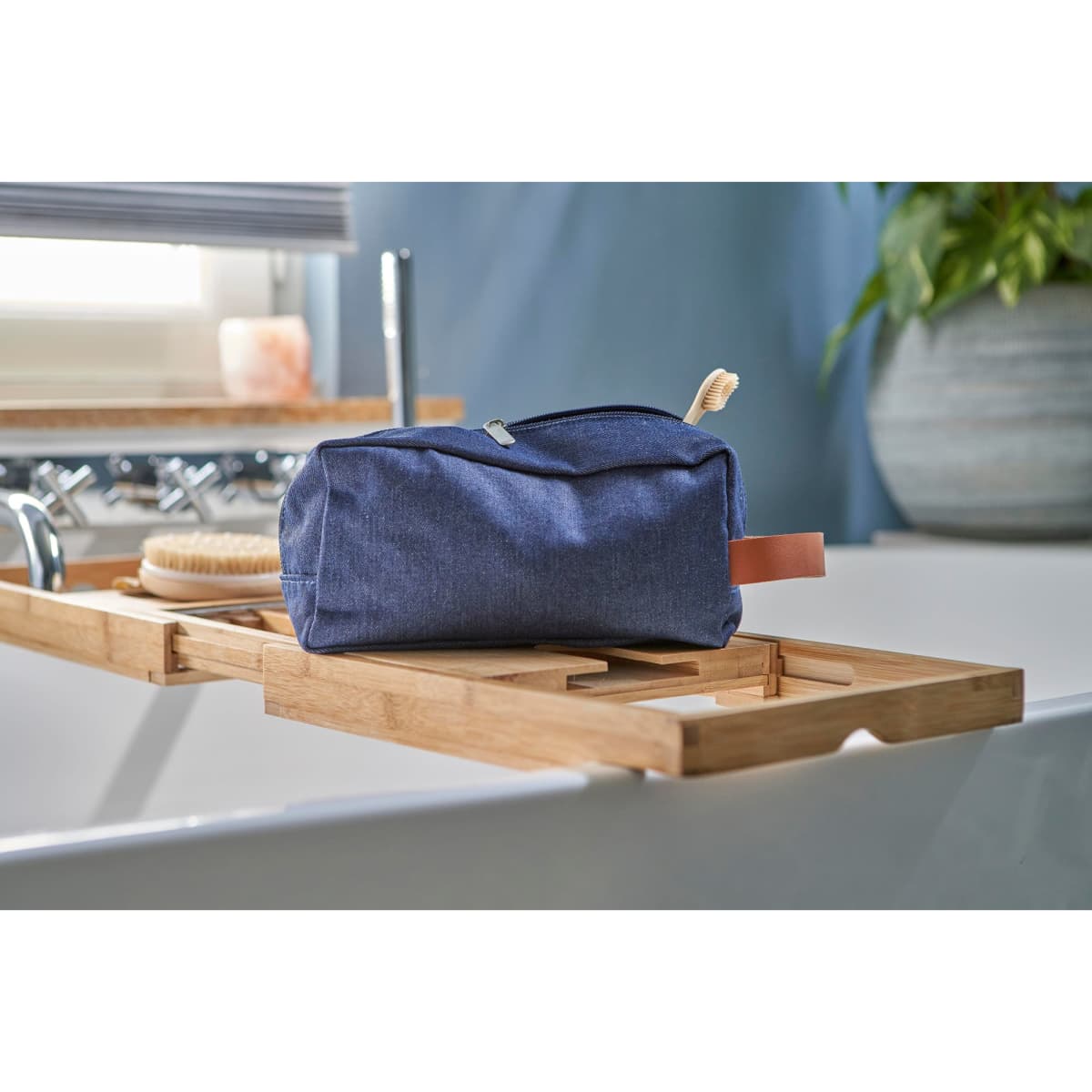 Denim cosmetic bag Marianne