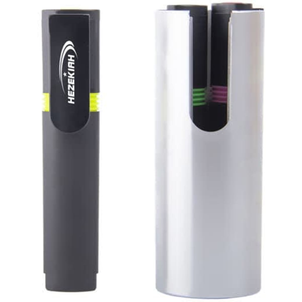 A highlighter set featuring a cylinder-shaped holder in black and silver, with four assorted coloured highlighters inside.