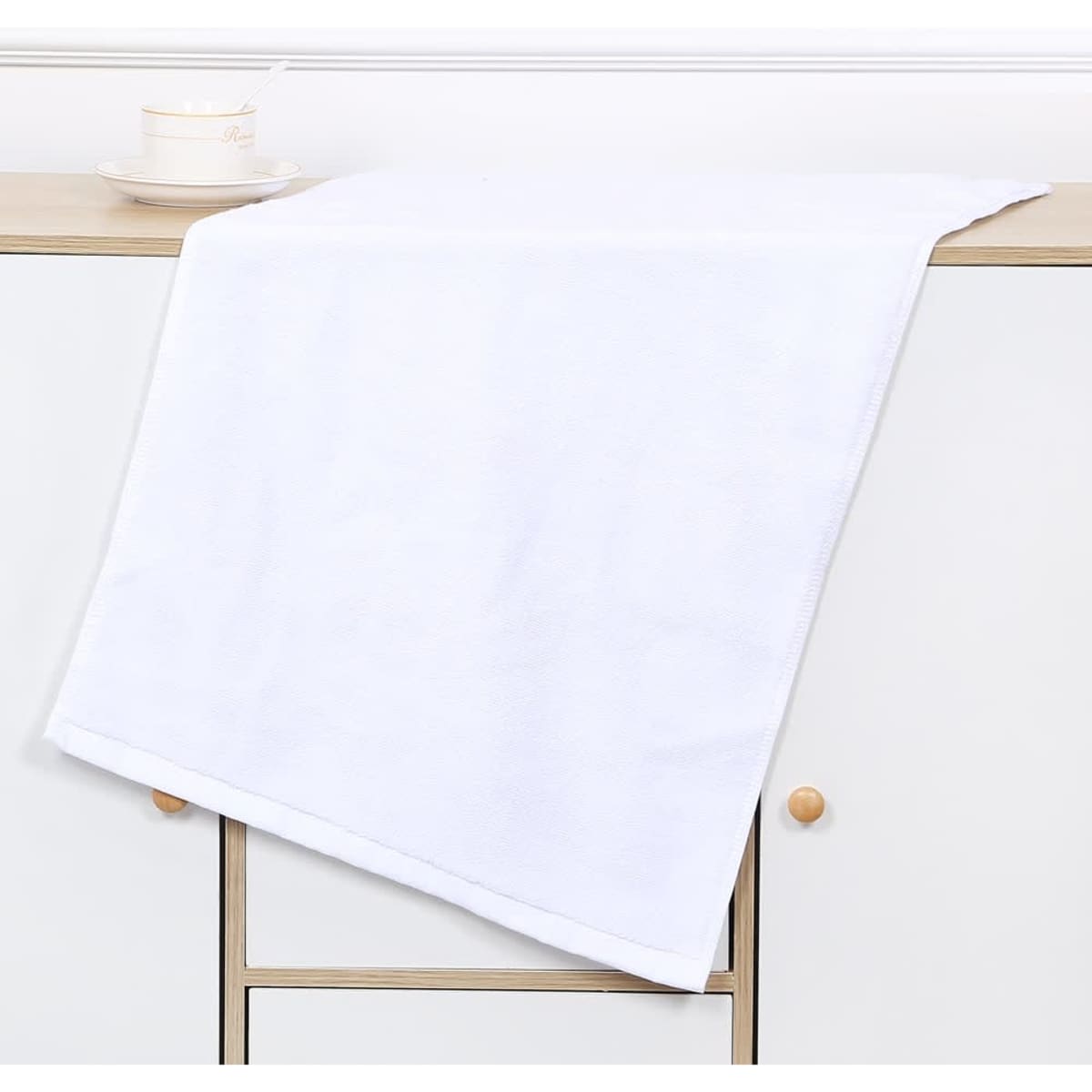 jtw005-white