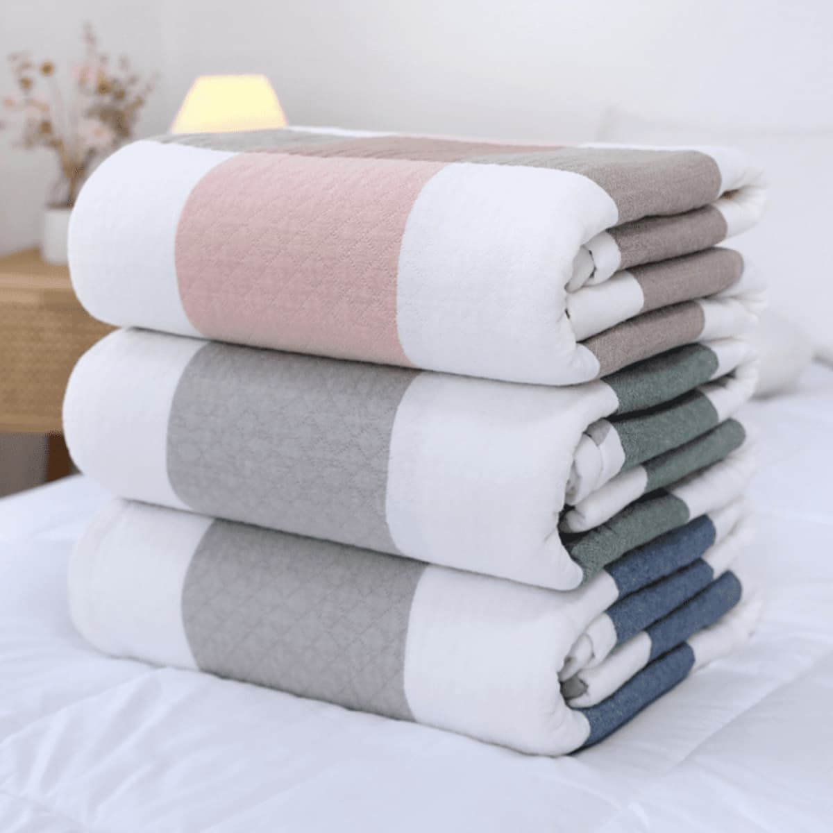 Dreamworld cotton blanket