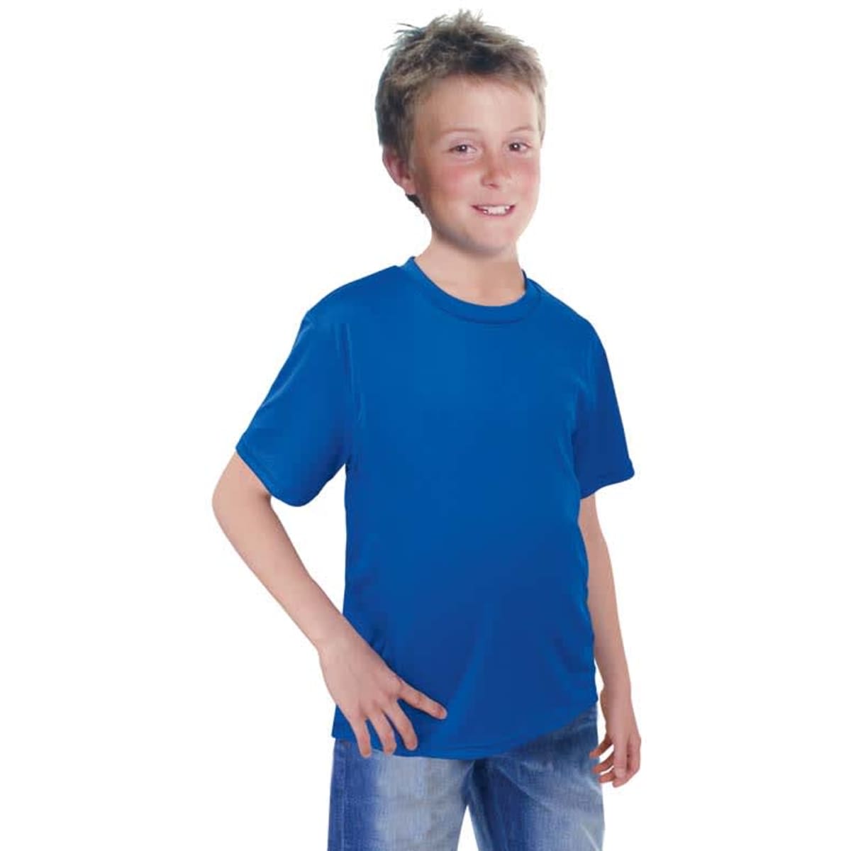 A blue junior T-shirt is displayed on a smiling child, showcasing a simple design and relaxed fit.
