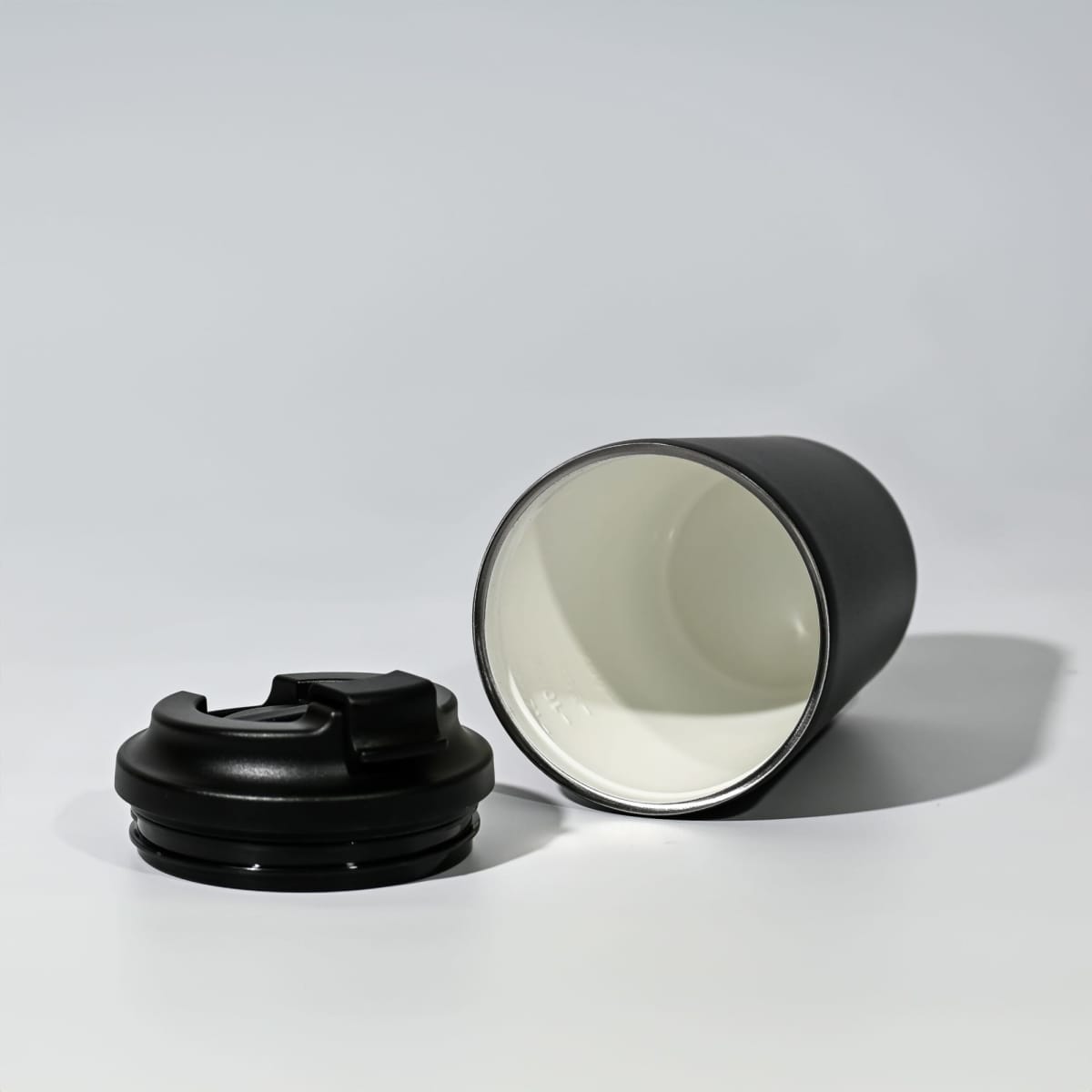 s404_black6-scaled