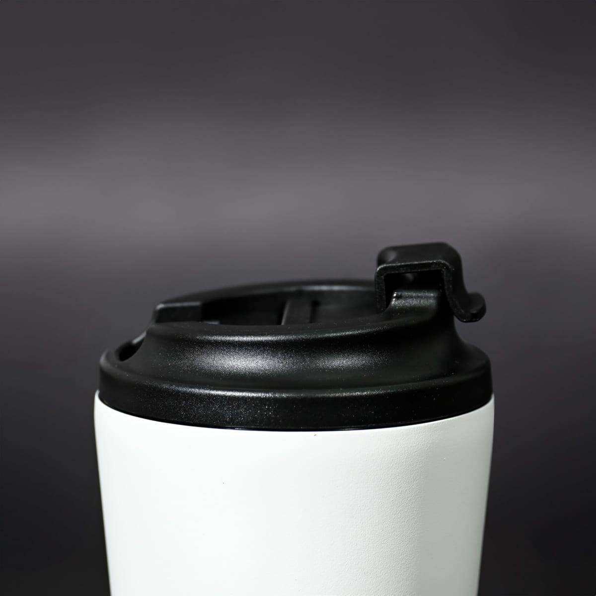 s404_white2-scaled