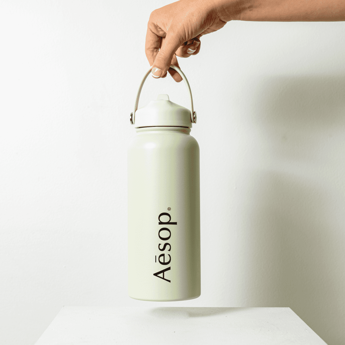 s777_light-green_branded