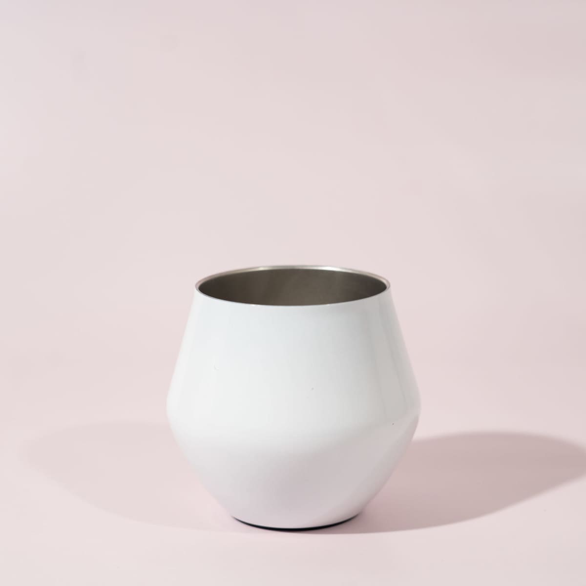 s938_white9-scaled