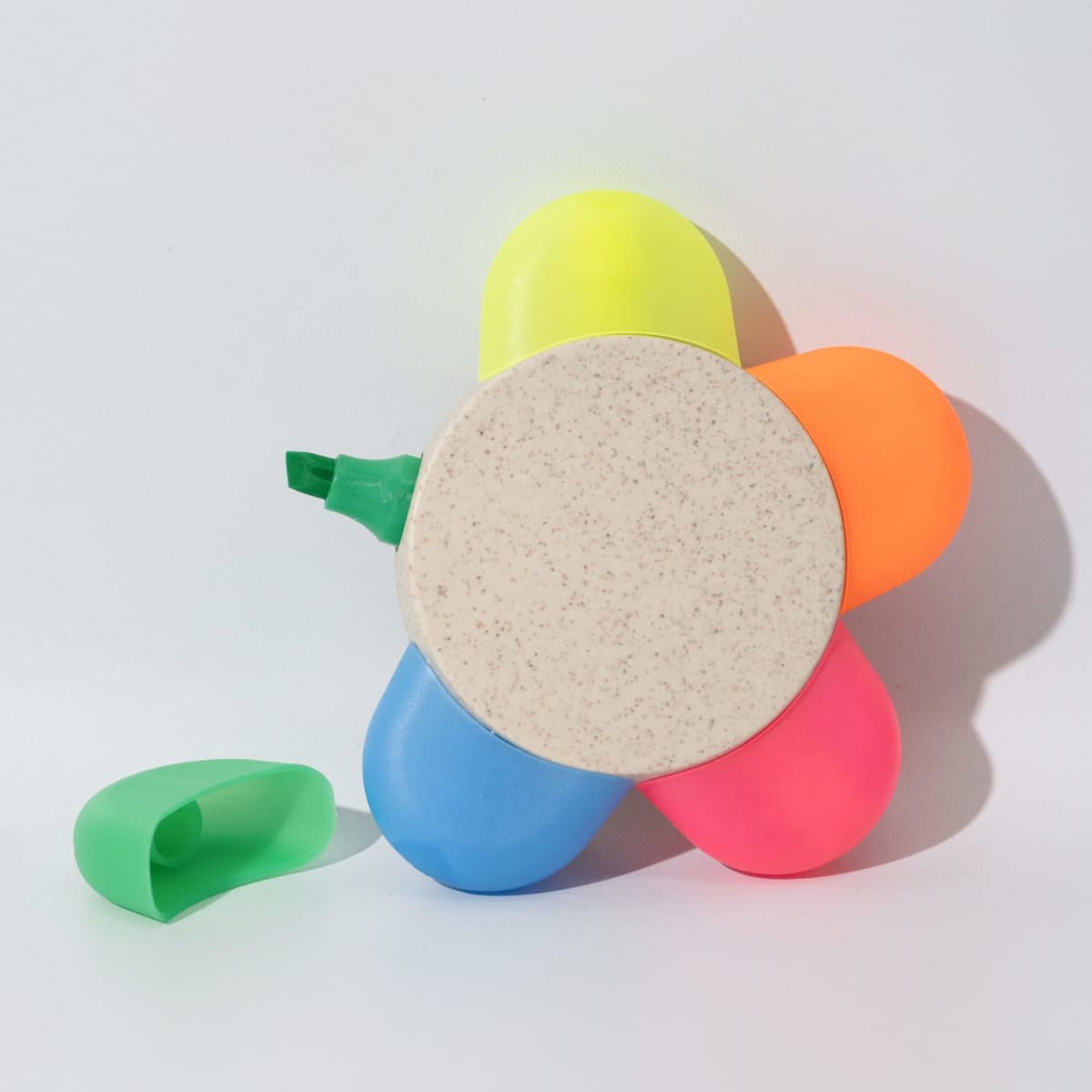 t332_highlighter2_branded-1-scaled