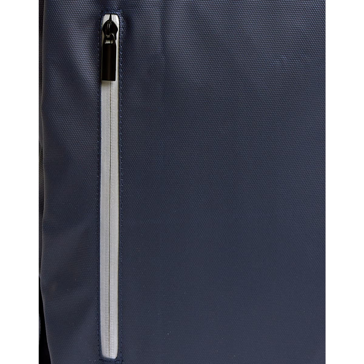 b5008_navy_frontpocket