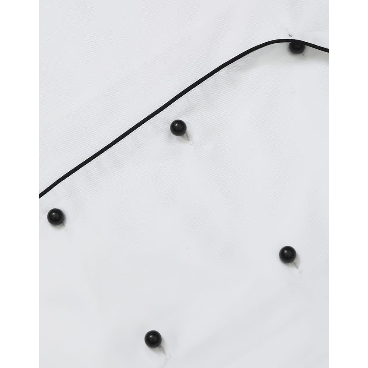 cj05_whiteblack_buttons