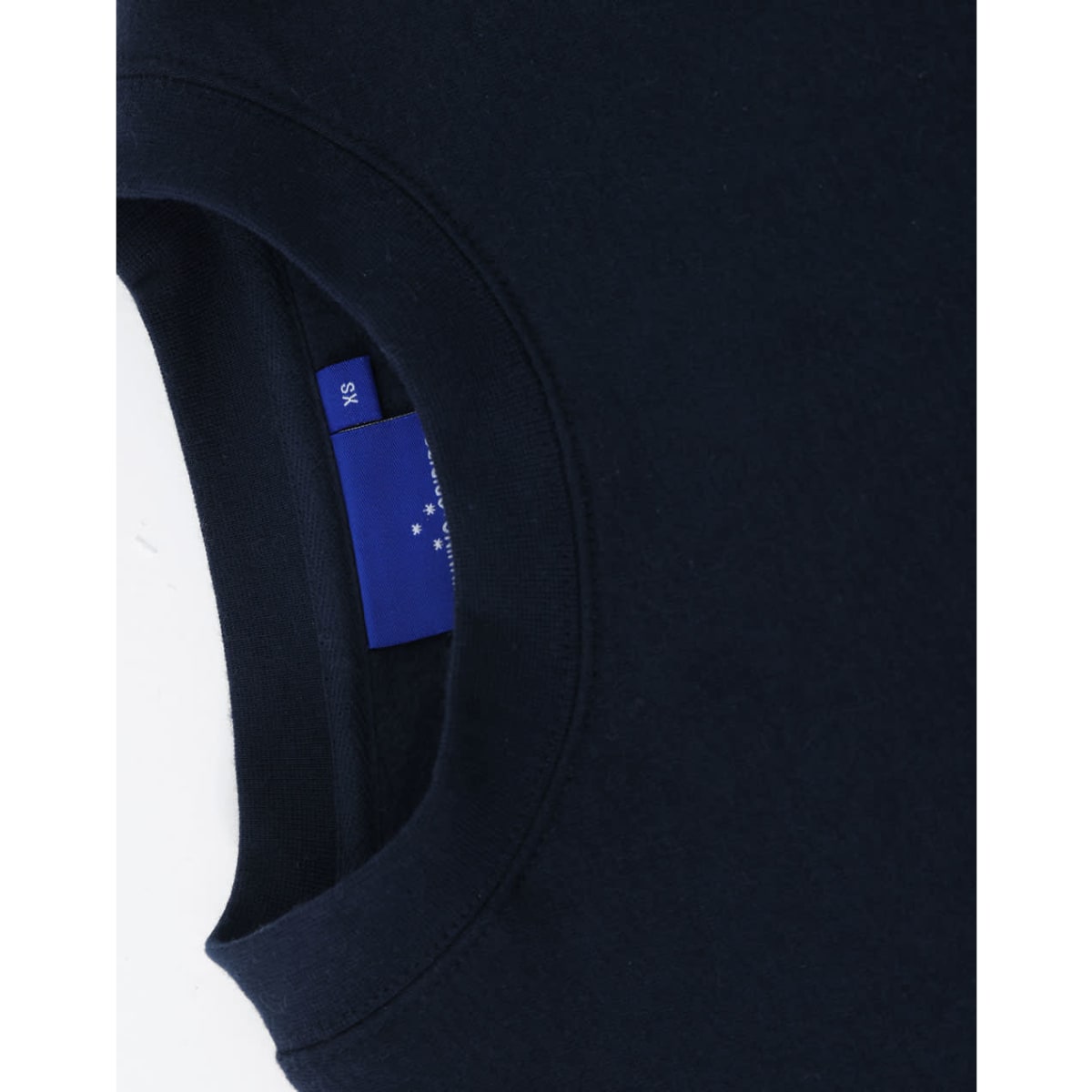 fl01_navy_neck